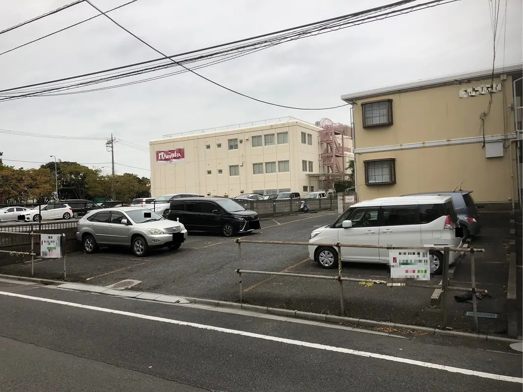 江戸川区南葛西６丁目　月極駐車場